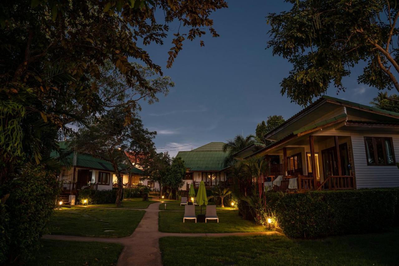 The Joy Beach Villas Hinkong Esterno foto