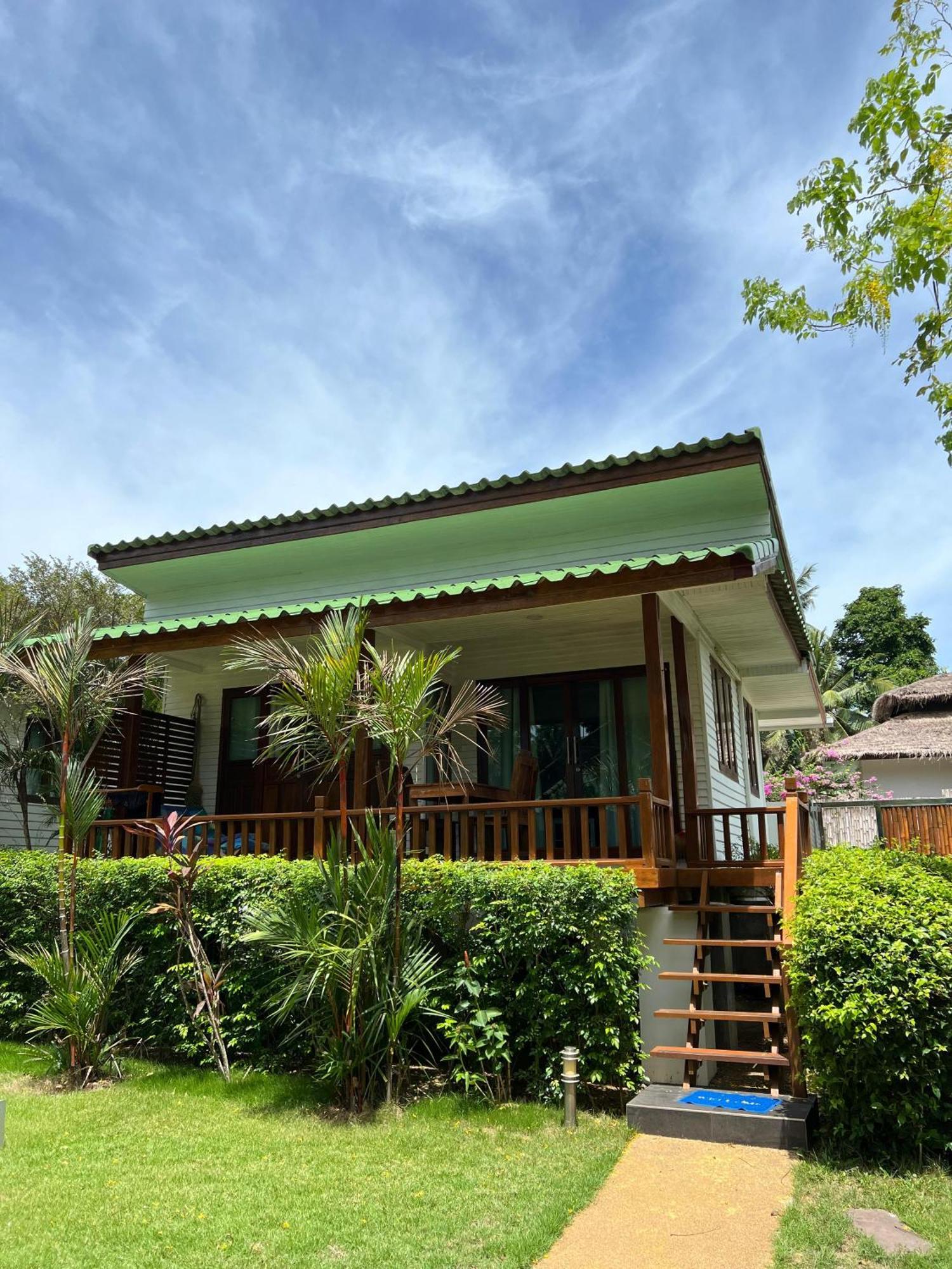 The Joy Beach Villas Hinkong Esterno foto