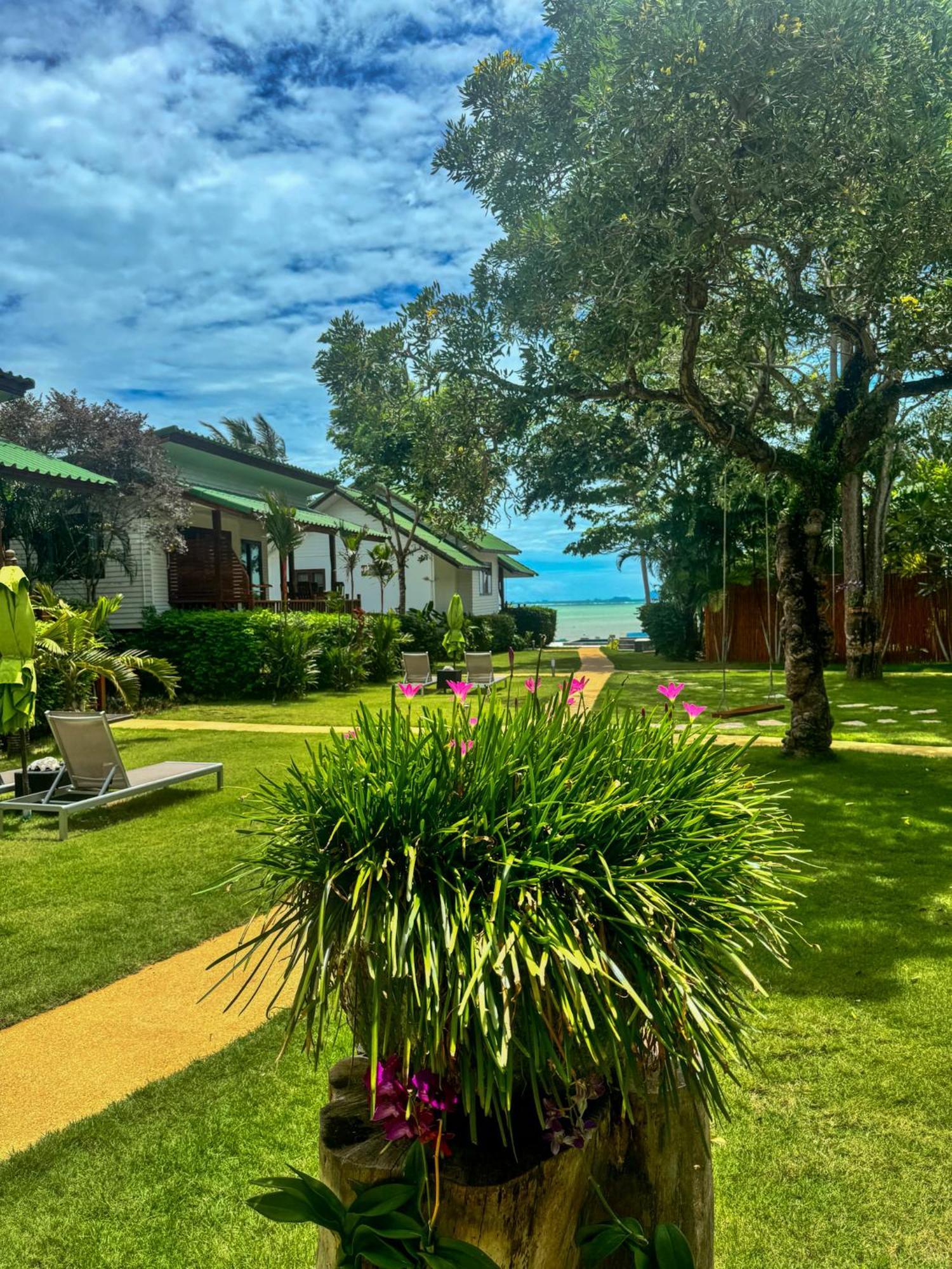 The Joy Beach Villas Hinkong Esterno foto